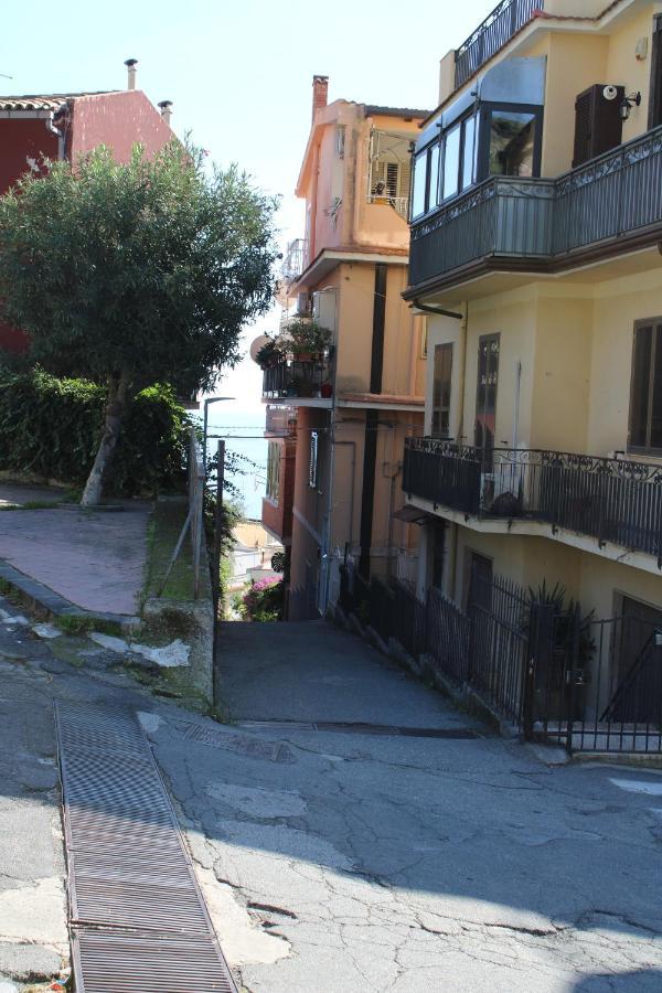 Taormina Casa Liliana Apartment Ngoại thất bức ảnh